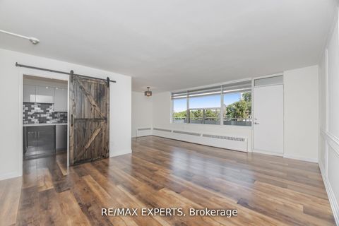 Photo 11 at 306 - 10 Parkway Forest Drive, Henry Farm, Toronto