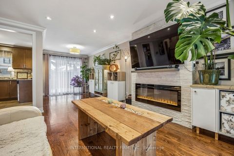 Photo 10 at 48 Holford Crescent, Sullivan, Toronto