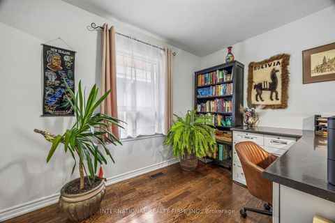 Photo 17 at 48 Holford Crescent, Sullivan, Toronto
