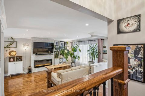 Photo 20 at 48 Holford Crescent, Sullivan, Toronto