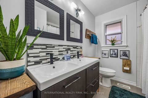 Photo 24 at 48 Holford Crescent, Sullivan, Toronto