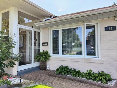 Photo 41 at 48 Holford Crescent, Sullivan, Toronto