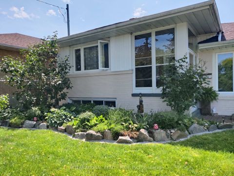 Photo 43 at 48 Holford Crescent, Sullivan, Toronto