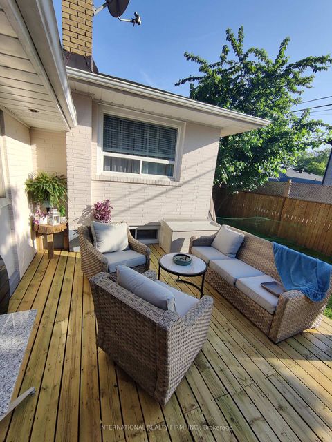 Photo 44 at 48 Holford Crescent, Sullivan, Toronto