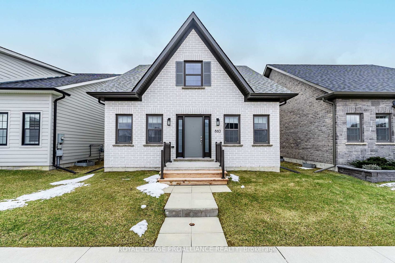 883 Ernest Allen Boulevard, Cobourg 