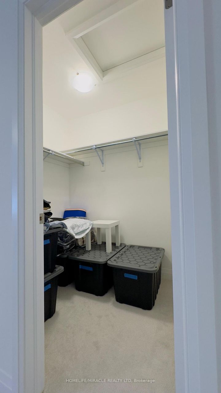 Photo 24 at 9 Briar Court, Georgetown, Halton Hills