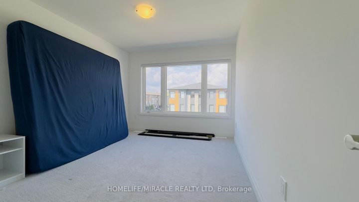 Photo 28 at 9 Briar Court, Georgetown, Halton Hills