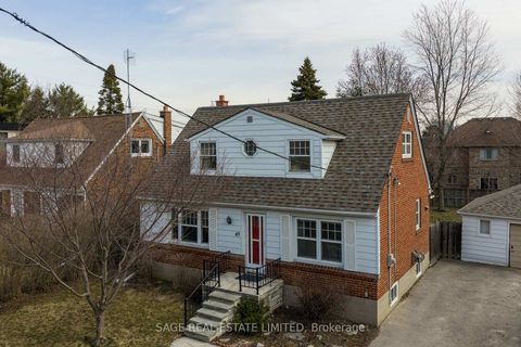 Photo 1 at 45 Grantbrook Street, Newtonbrook West, Toronto