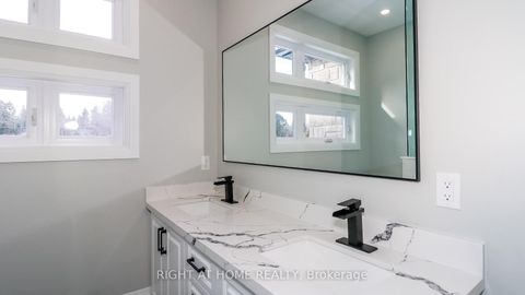 Photo 15 at 1012 Ferrier Avenue, Lefroy, Innisfil