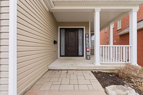 Photo 1 at 1756 Arborwood Drive, Taunton, Oshawa