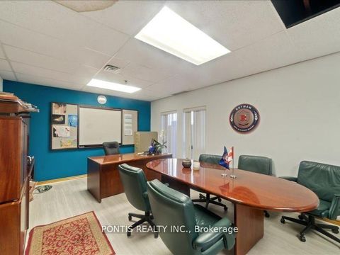 Photo 22 at 7 BRADWICK Drive, Concord, Vaughan