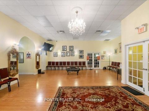 Photo 26 at 7 BRADWICK Drive, Concord, Vaughan