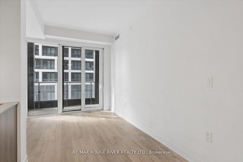 Photo 15 at 531 - 60 Princess Street, Waterfront Communities C8, Toronto