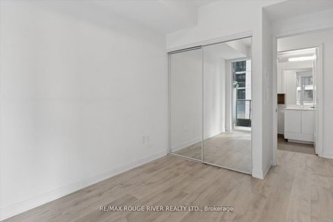 Photo 25 at 531 - 60 Princess Street, Waterfront Communities C8, Toronto