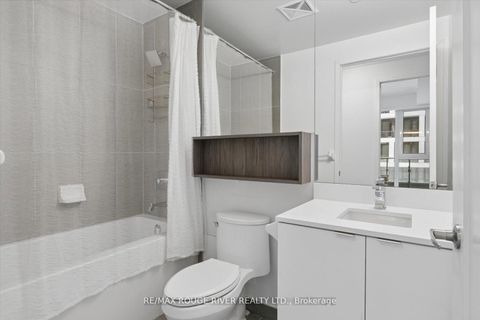 Photo 26 at 531 - 60 Princess Street, Waterfront Communities C8, Toronto