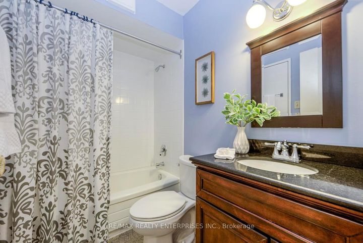 Photo 22 at 186 - 2170 Bromsgrove Road, Clarkson, Mississauga