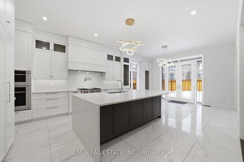 Photo 10 at 101 Appleyard Avenue, Kleinburg, Vaughan