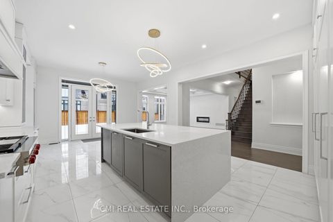 Photo 12 at 101 Appleyard Avenue, Kleinburg, Vaughan