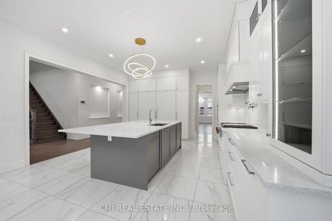 Photo 14 at 101 Appleyard Avenue, Kleinburg, Vaughan