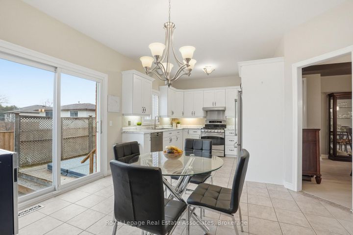 Photo 10 at 486 Delaney Court, Shoreacres, Burlington