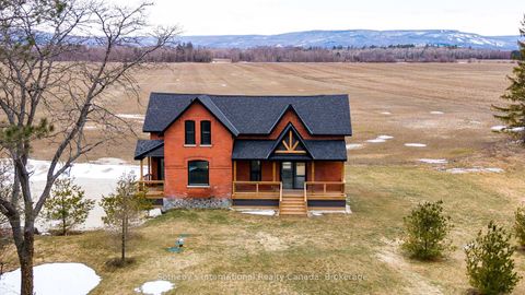 Photo 1 at 1952 Nottawasaga Concession 6, Rural Clearview, Clearview