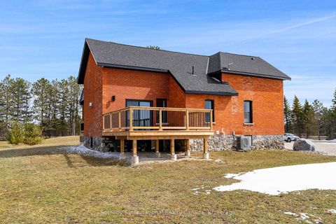 Photo 41 at 1952 Nottawasaga Concession 6, Rural Clearview, Clearview