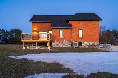 Photo 42 at 1952 Nottawasaga Concession 6, Rural Clearview, Clearview