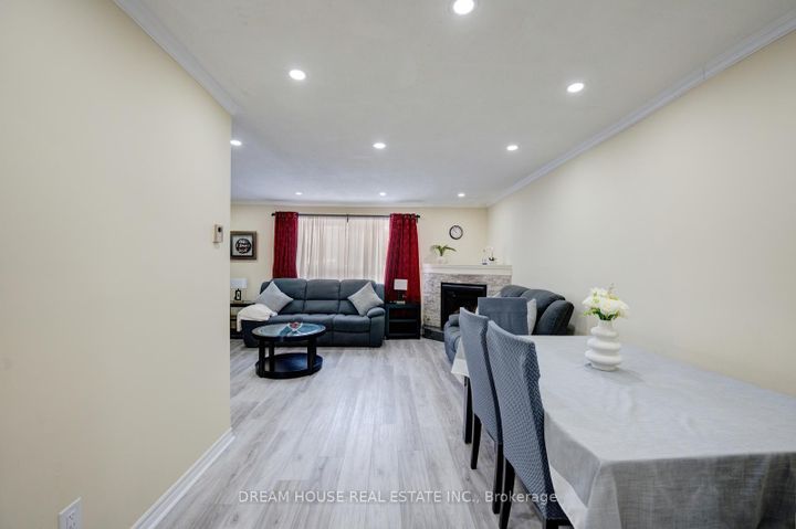 Photo 5 at 2 - 1655 Geta Circle, Village East, Pickering
