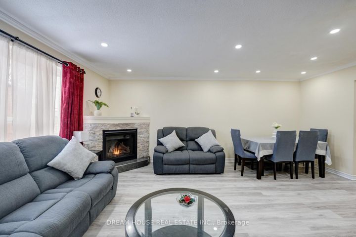 Photo 8 at 2 - 1655 Geta Circle, Village East, Pickering