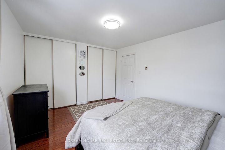 Photo 21 at 2 - 1655 Geta Circle, Village East, Pickering