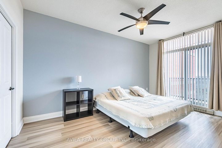 Photo 22 at 409 - 2199 Sixth Line, RO River Oaks, Oakville