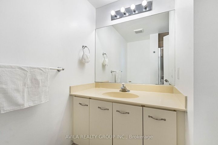 Photo 32 at 409 - 2199 Sixth Line, RO River Oaks, Oakville