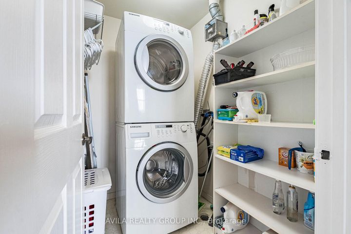 Photo 35 at 409 - 2199 Sixth Line, RO River Oaks, Oakville