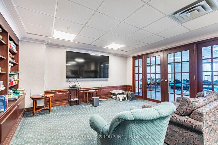 Photo 40 at 409 - 2199 Sixth Line, RO River Oaks, Oakville