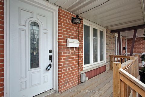 Photo 1 at 3074 Merritt Avenue, Malton, Mississauga