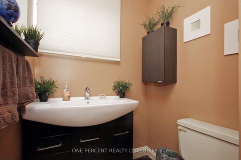 Photo 17 at 3074 Merritt Avenue, Malton, Mississauga