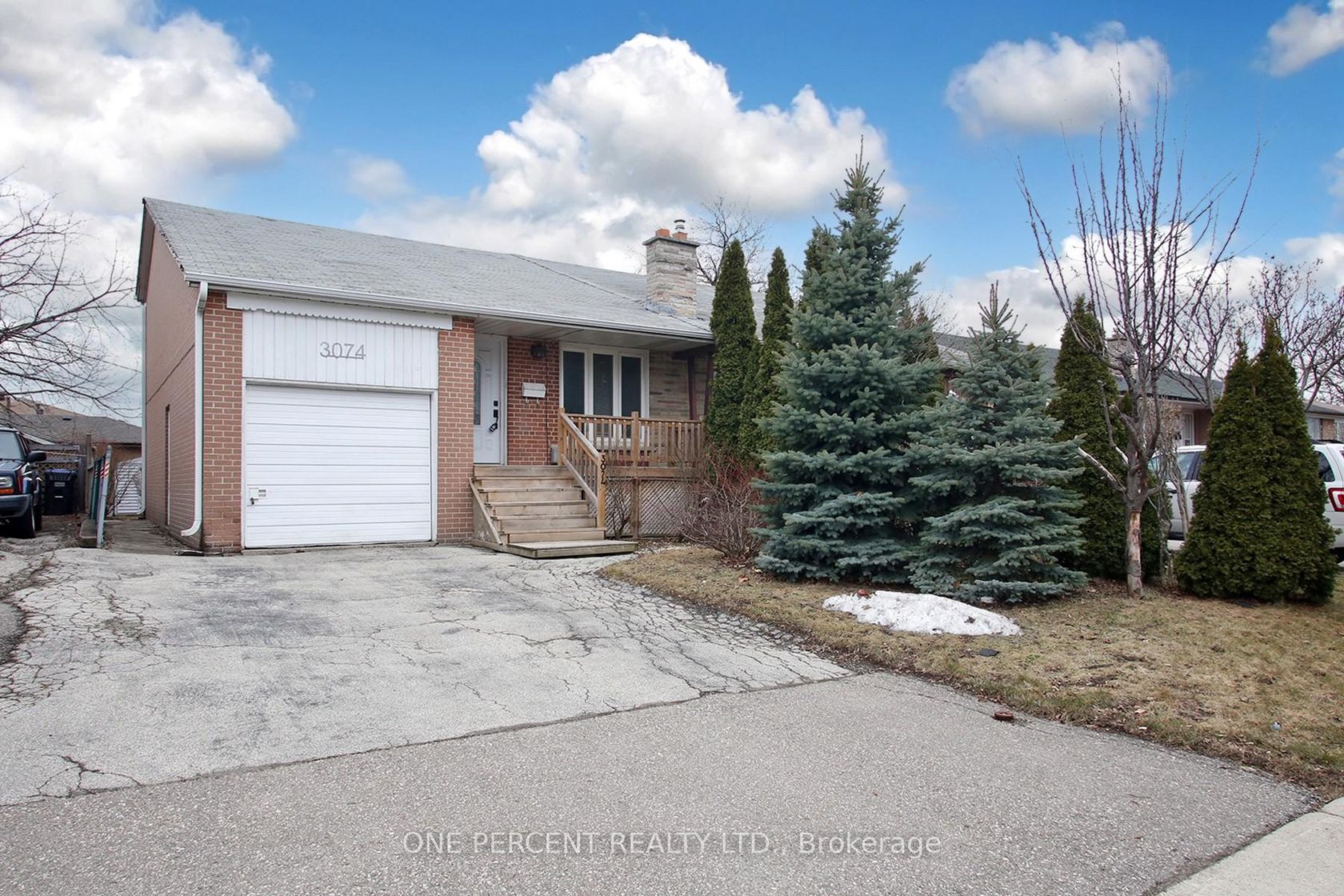 3074 Merritt Avenue, Malton, Mississauga photo number 2