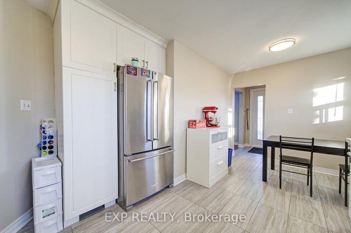 Photo 16 at 10 Pastrano Court, Cliffcrest, Toronto