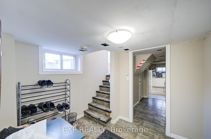 Photo 36 at 10 Pastrano Court, Cliffcrest, Toronto