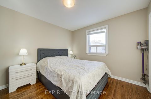 Photo 19 at 10 Pastrano Court, Cliffcrest, Toronto