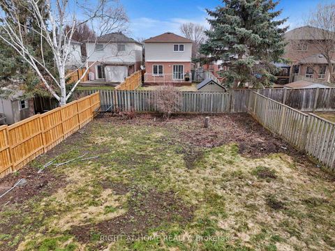 Photo 13 at 7 BRADSHAW Street, Bowmanville, Clarington