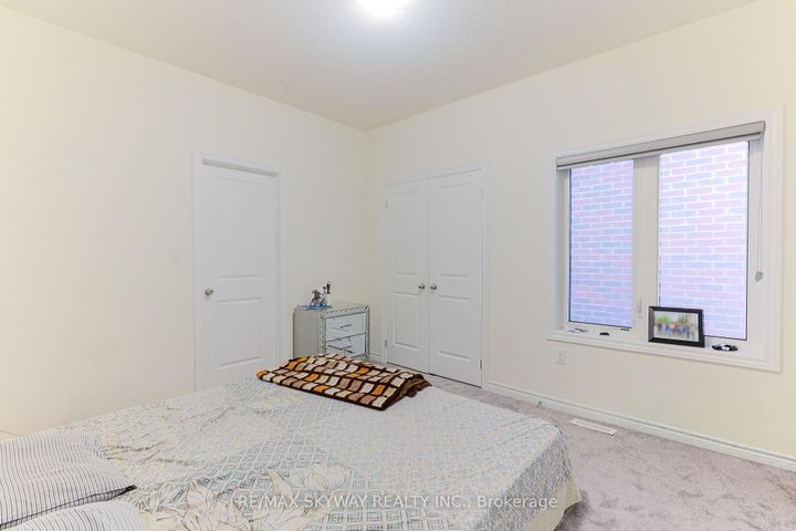 Photo 20 at 379 Valleyway Drive, Credit Valley, Brampton