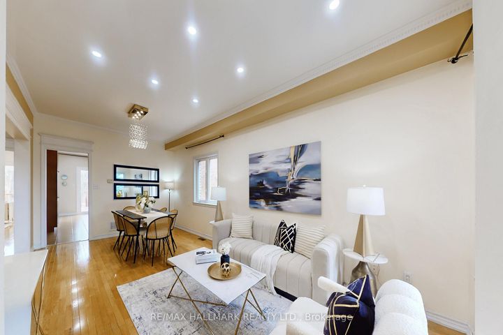 Photo 4 at 42 Mayan Avenue, Westbrook, Richmond Hill