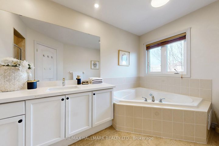 Photo 29 at 42 Mayan Avenue, Westbrook, Richmond Hill