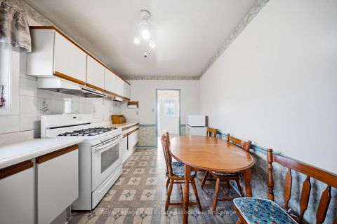 Photo 4 at 20 Rubydale Gardens, Humber Summit, Toronto