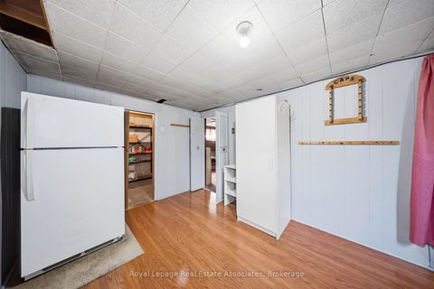 Photo 13 at 20 Rubydale Gardens, Humber Summit, Toronto