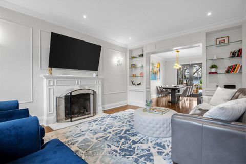 Photo 2 at 17 Otter Crescent, Nortown, Toronto
