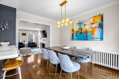 Photo 6 at 17 Otter Crescent, Nortown, Toronto