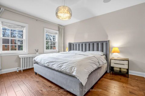 Photo 11 at 17 Otter Crescent, Nortown, Toronto