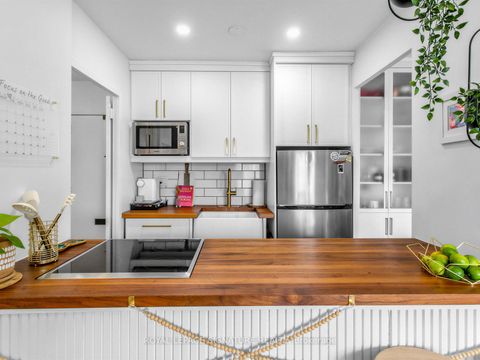 Photo 10 at 501 - 41 Lake Shore Drive, New Toronto, Toronto